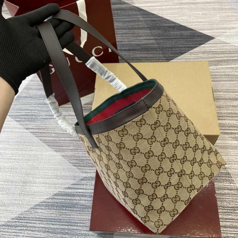 Gvc*1 tote bags